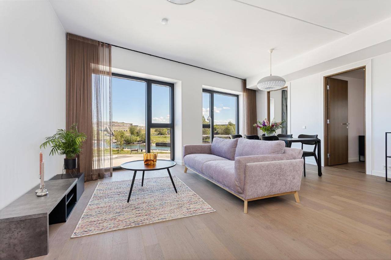 Sea View Family Apt In Unique Kalaranna District Tallinn Dış mekan fotoğraf