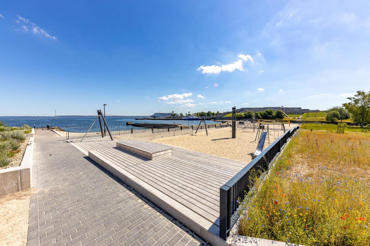 Sea View Family Apt In Unique Kalaranna District Tallinn Dış mekan fotoğraf